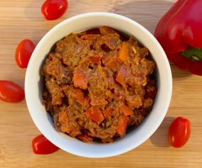 Tomato Curry with Vegan Beef